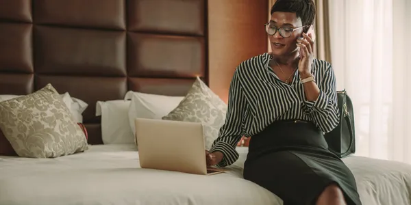 A gorup of corporate client waiting at the flight lounge